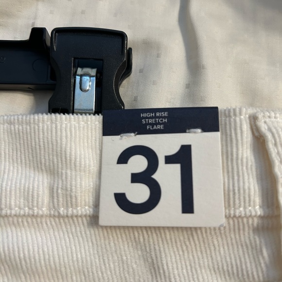 Gap Winter White Corduroy Flare Pants - Picture 5 of 6